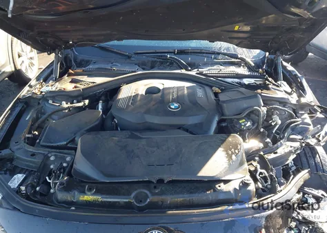 2017 BMW 330I xDrive z USA, uszkodzony, nr VIN WBA8D9G30HNU61870